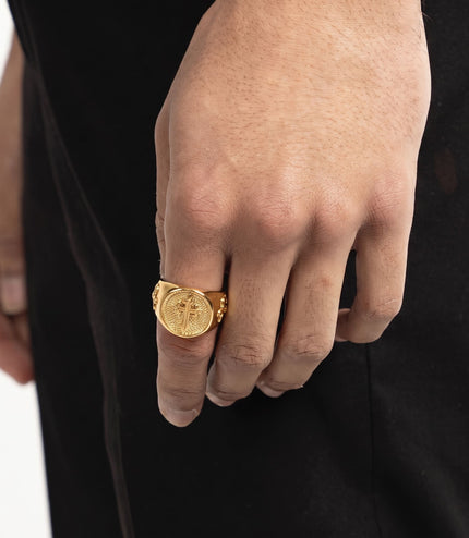 Crusader Ring | Gold