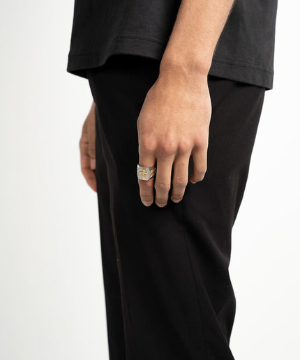 NOBLE CROSS RING | SILVER