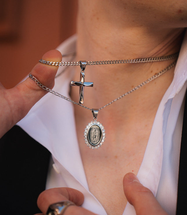 ICED ST MARY PENDANT | SILVER