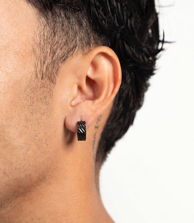 Jaxon Earrings | Black