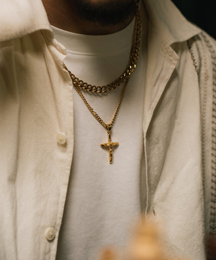 CRUCIFIX PENDANT | GOLD