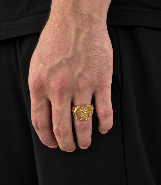 Majestic Eagle Ring | Gold