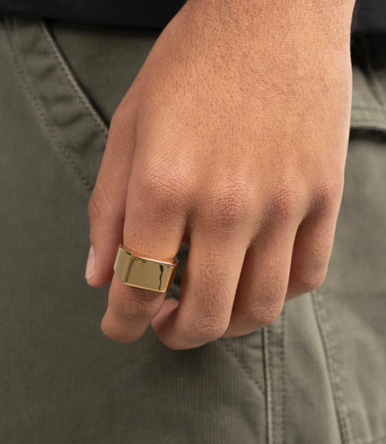 Signet Ring | Gold