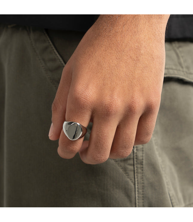 OVAL SIGNET RING | SILVER