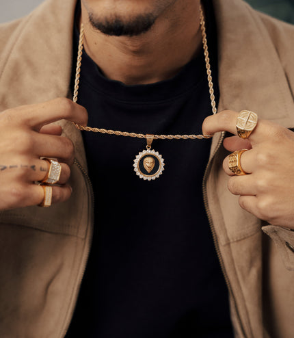 Prestige Lion Pendant | Gold